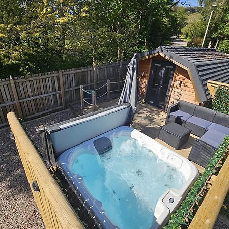 Morvan Pod & Hot Tub Fort William Extérieur photo
