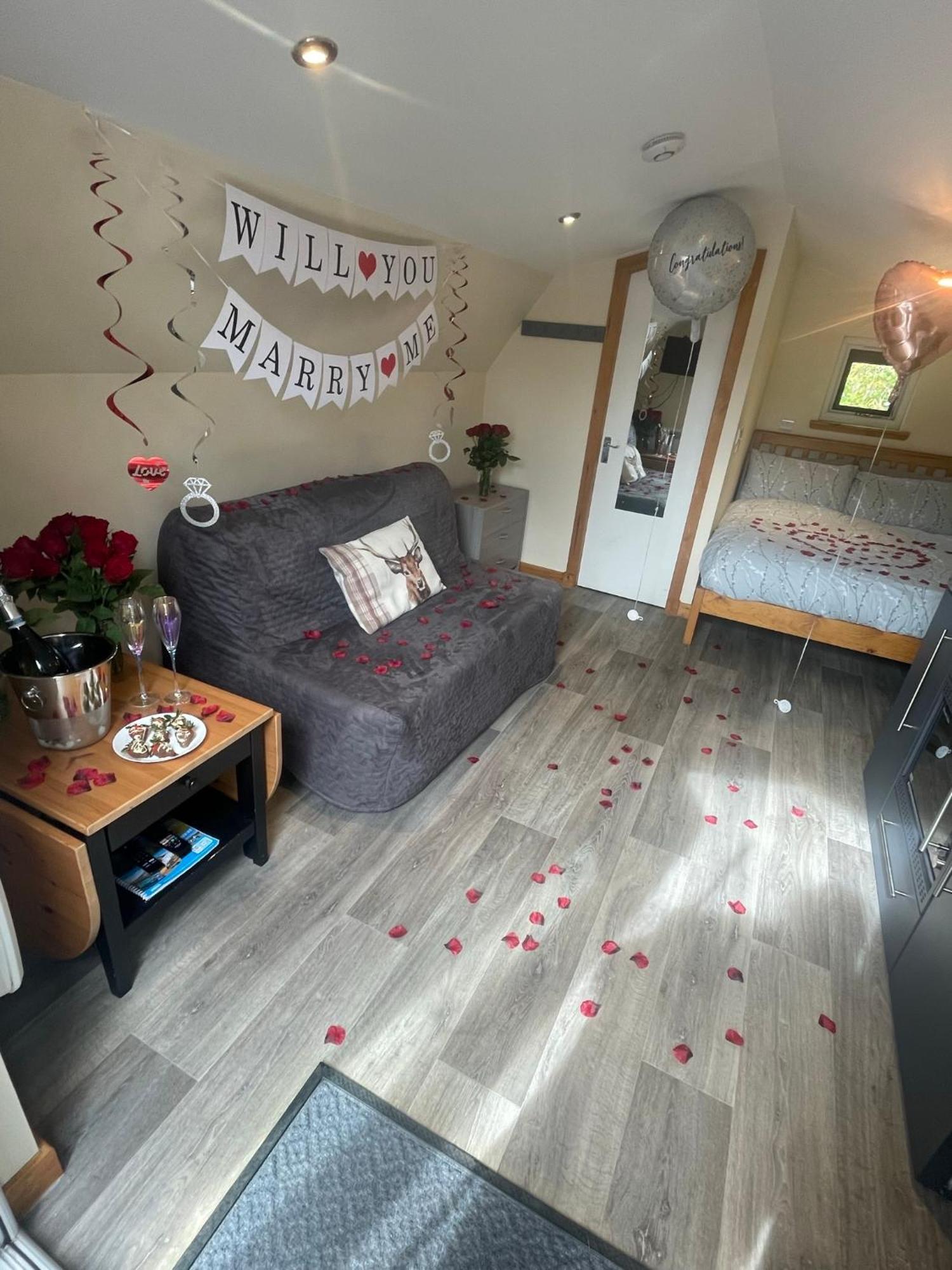 Morvan Pod & Hot Tub Fort William Extérieur photo